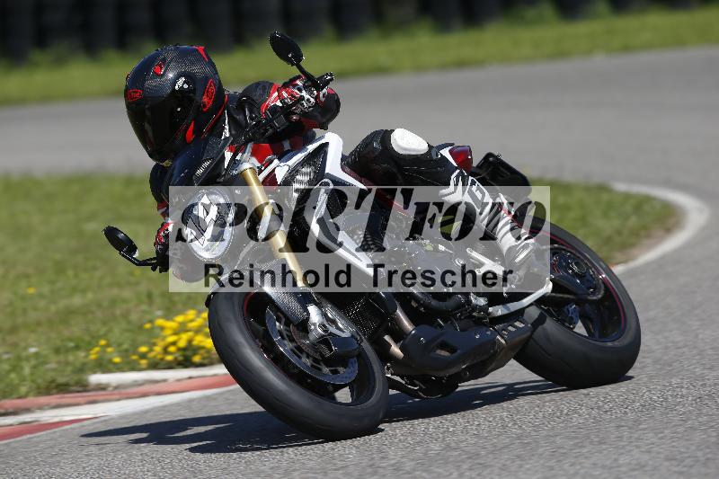 /Archiv-2024/29 12.06.2024 MOTO.CH Track Day ADR/Gruppe gelb/14